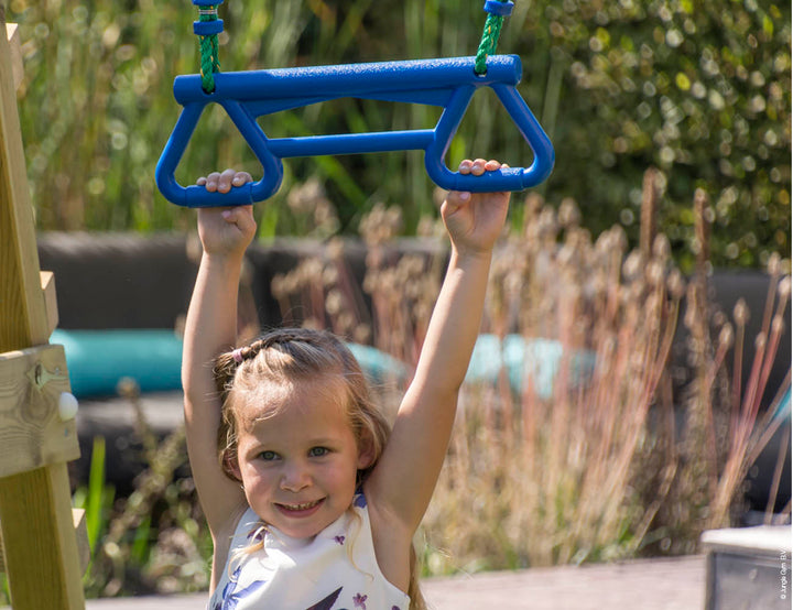 Jungle Totem | Wooden climbing frame with swing